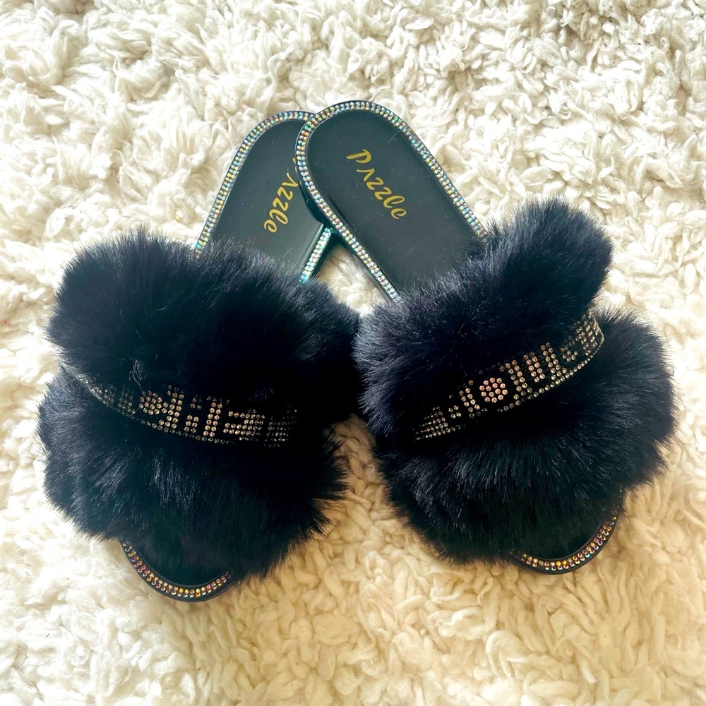 Women Fur Fluffy Flats Rhinestone Slides Logo Flip Flops Black Sandals